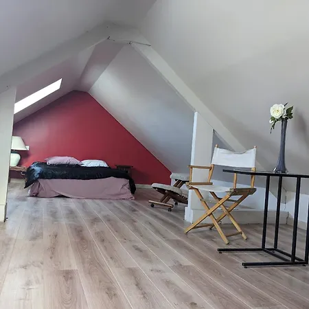 Homestay Grande D'hotes Dans Le Pre *
